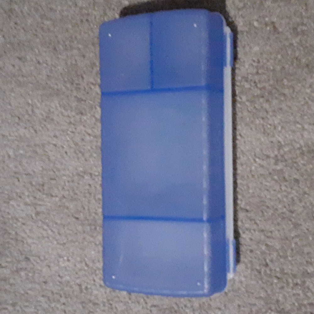 Tupperware - Picture 3 of 4